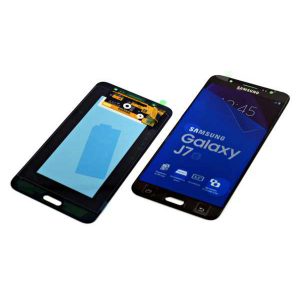 Замена модуля дисплея смартфона Samsung J710